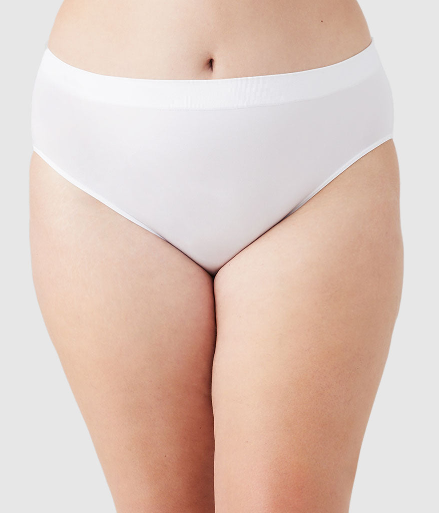 Wacoal B-Smooth® Seamless Hi-Cut - White