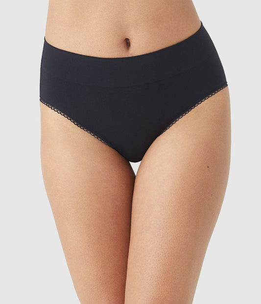 Wacoal Feeling Flexible Hi-Cut - Black