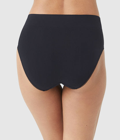 Wacoal Feeling Flexible Hi-Cut - Black