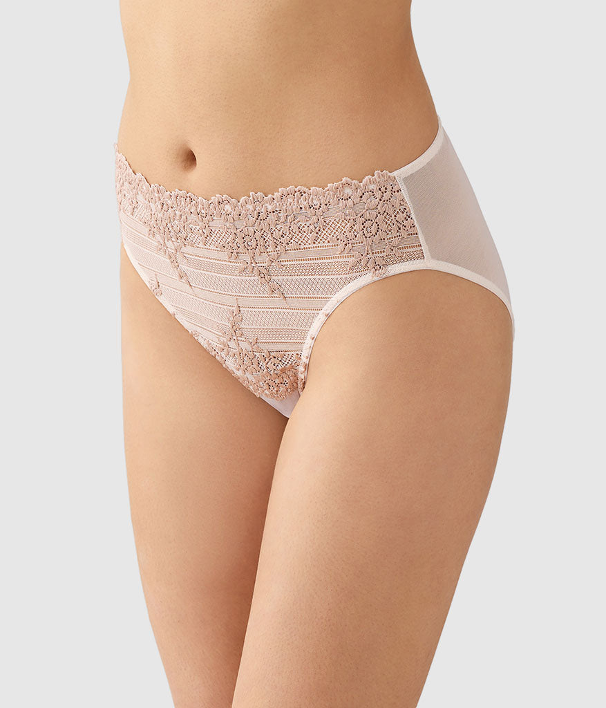 Wacoal Embrace Lace® Hi-Cut - Angel Wing/Rose Dust