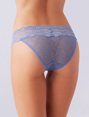 Wacoal Lace Kiss Bikini - White