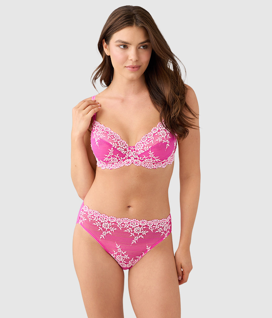 Wacoal Embrace Lace® Underwire Bra - Wild Azalea/Cradle Pink