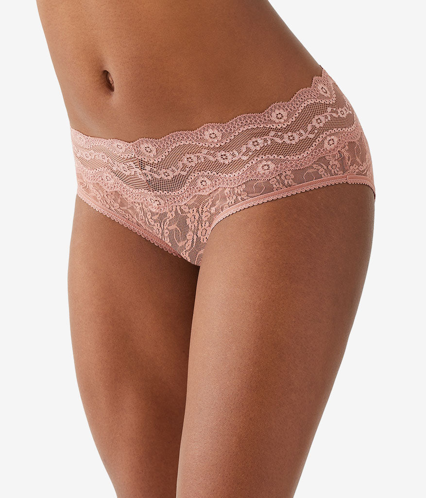 Wacoal Lace Kiss Hipster - Burlwood